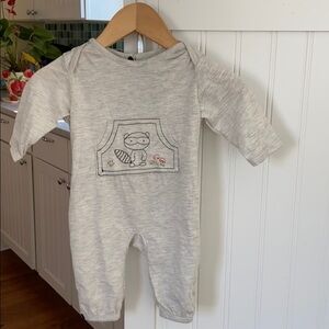 Empress Arts Cotton One Piece Infant Size 6-12 Months